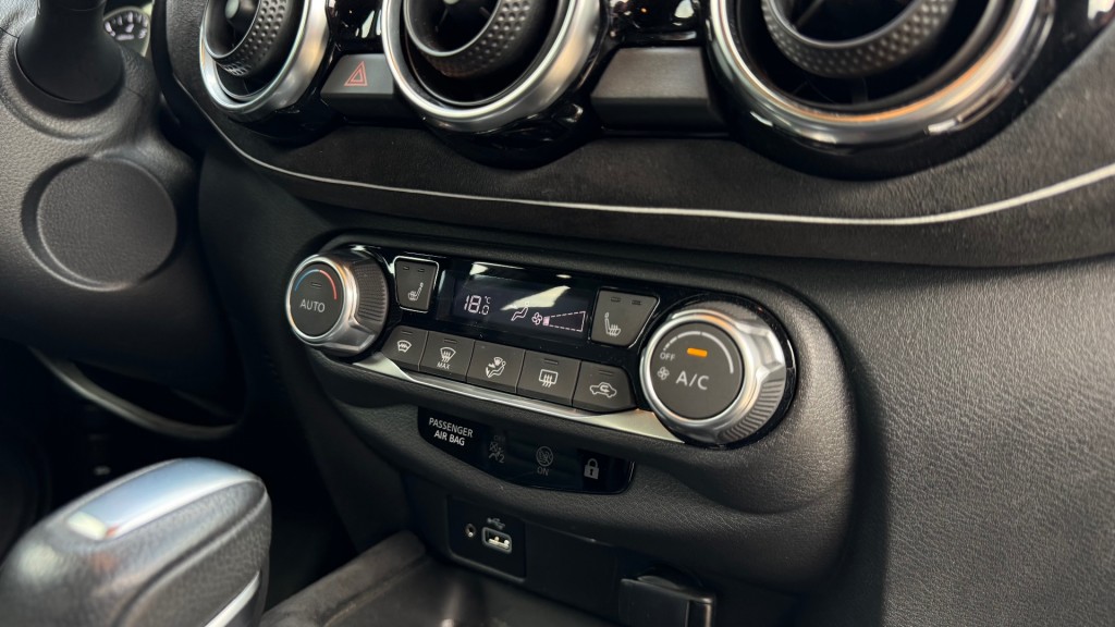 NISSAN JUKE SUV 5-drs