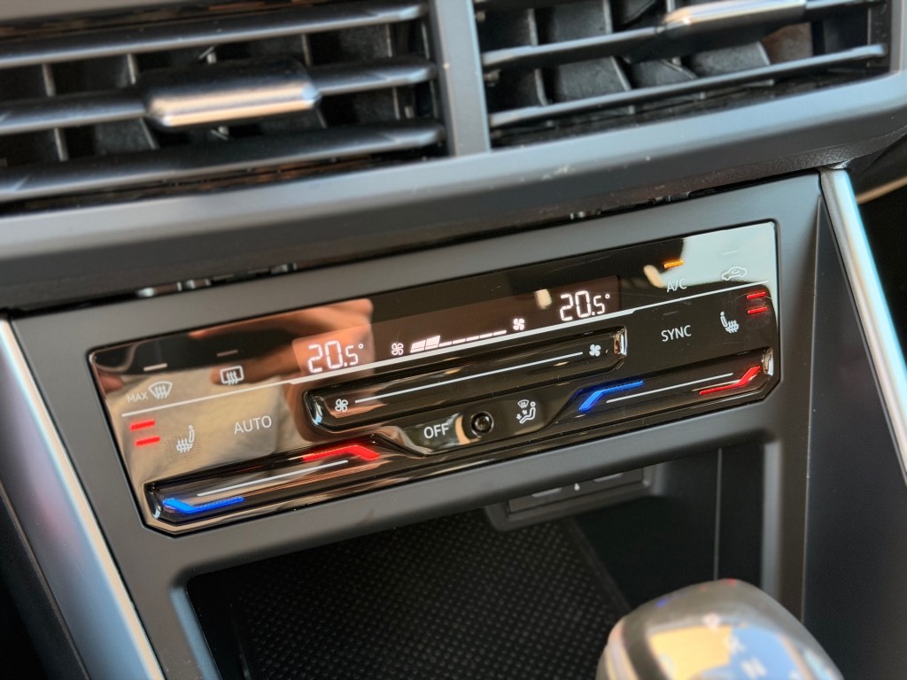 VOLKSWAGEN TAIGO SUV 5-drs