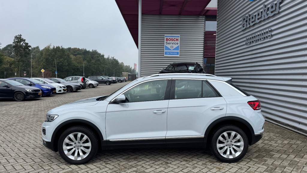 VOLKSWAGEN T-ROC SUV 5-drs