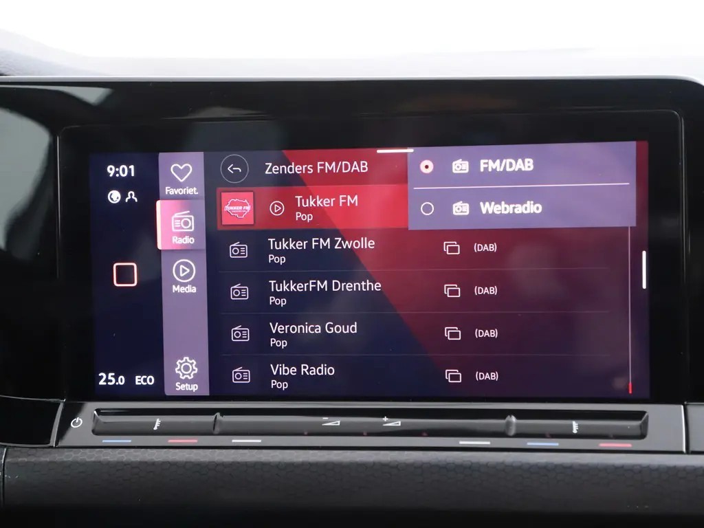 VOLKSWAGEN GOLF Hatchback 5 drs