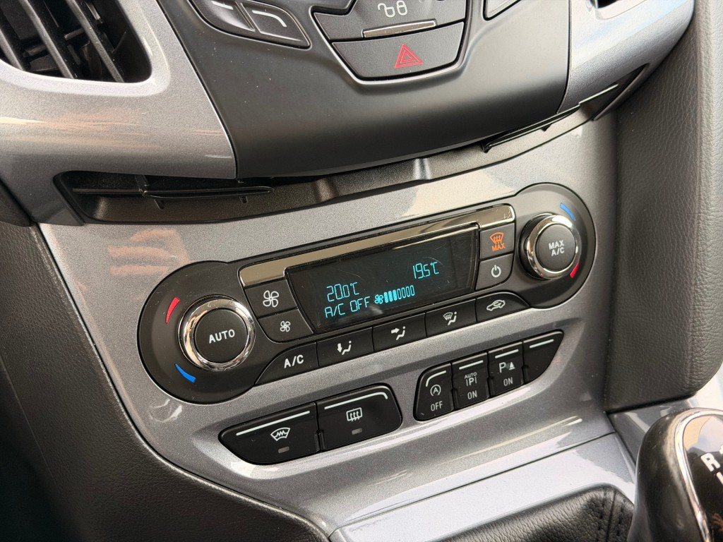 FORD FOCUS Stationwagon 5 drs