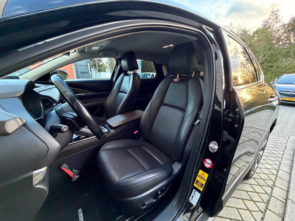 MAZDA CX-30 SUV 5-drs