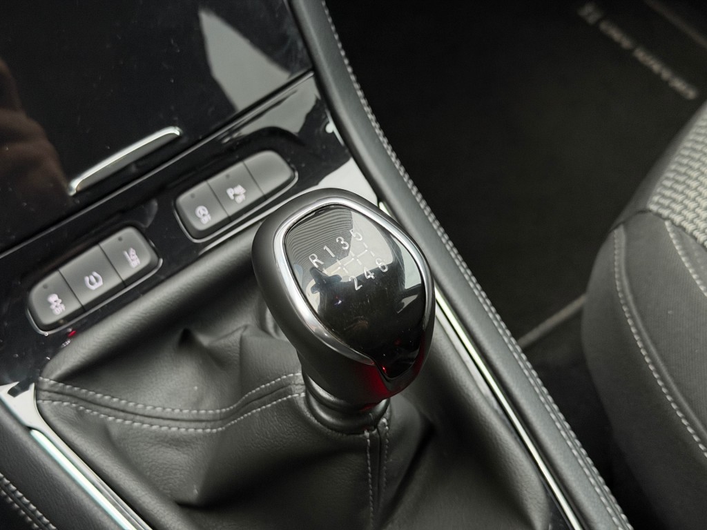 OPEL GRANDLAND SUV 5-drs