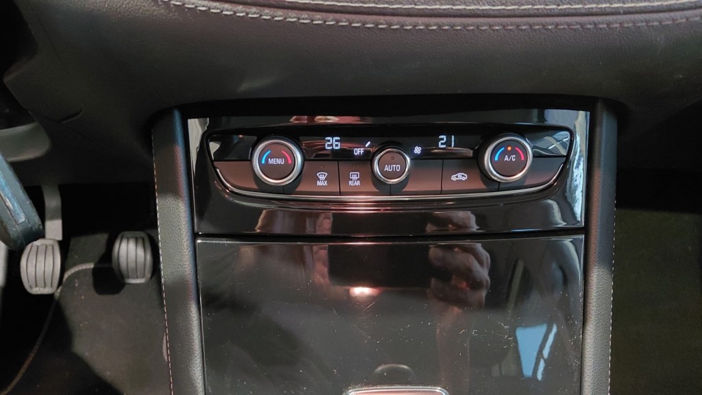 OPEL GRANDLAND X SUV 5-drs