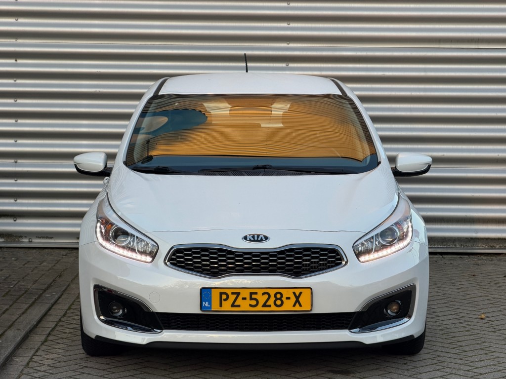 KIA CEED Hatchback 5 drs