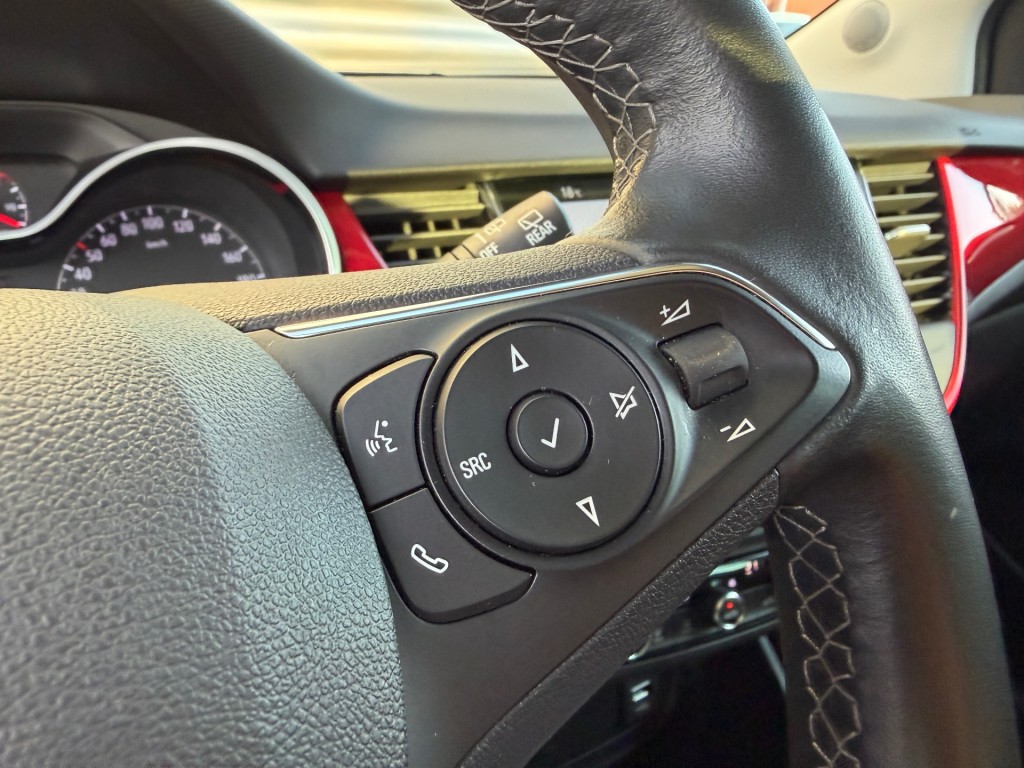 OPEL CROSSLAND SUV 5-drs