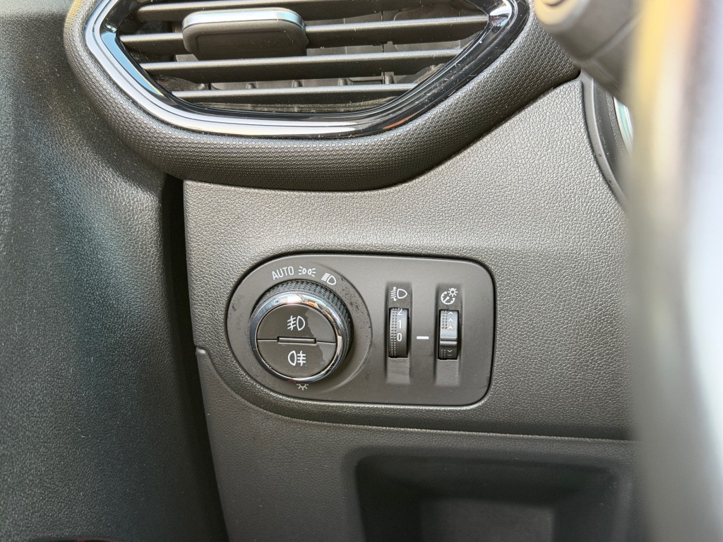 OPEL CROSSLAND SUV 5-drs