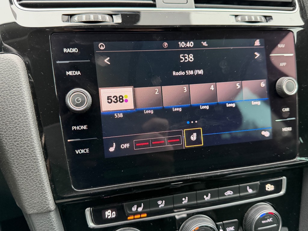 VOLKSWAGEN GOLF Hatchback 5 drs