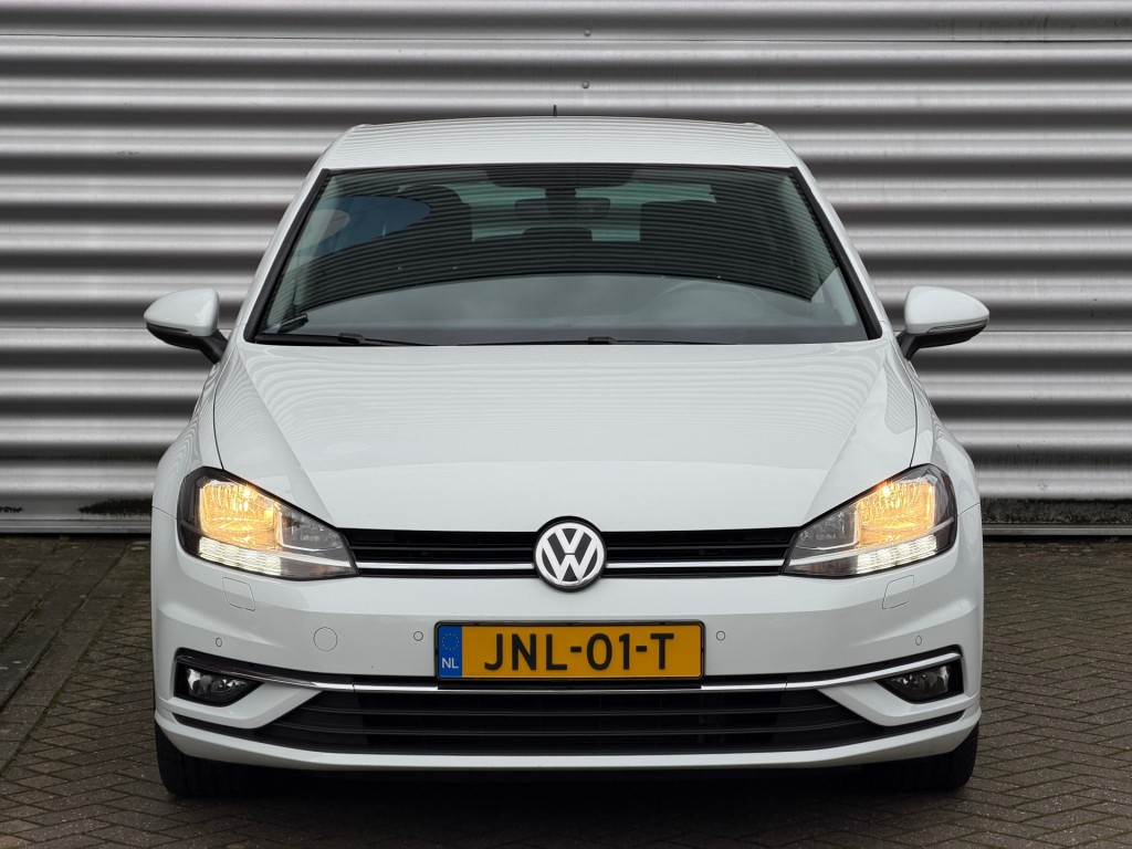 VOLKSWAGEN GOLF Hatchback 5 drs