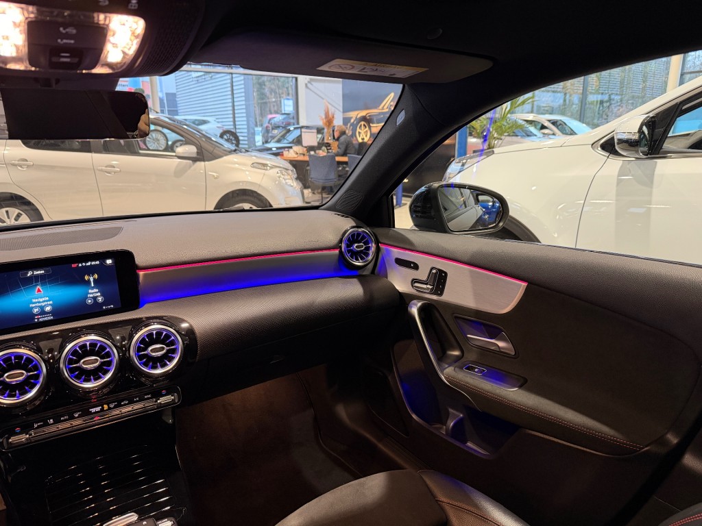 MERCEDES-BENZ A-KLASSE Hatchback 5 drs