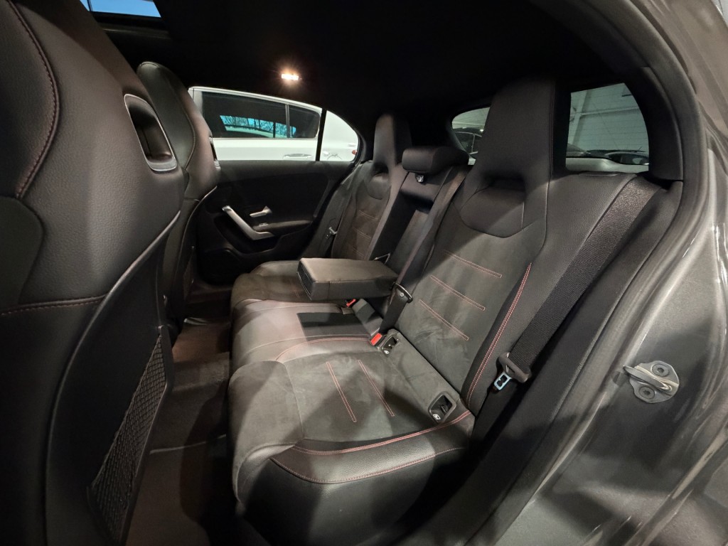MERCEDES-BENZ A-KLASSE Hatchback 5 drs
