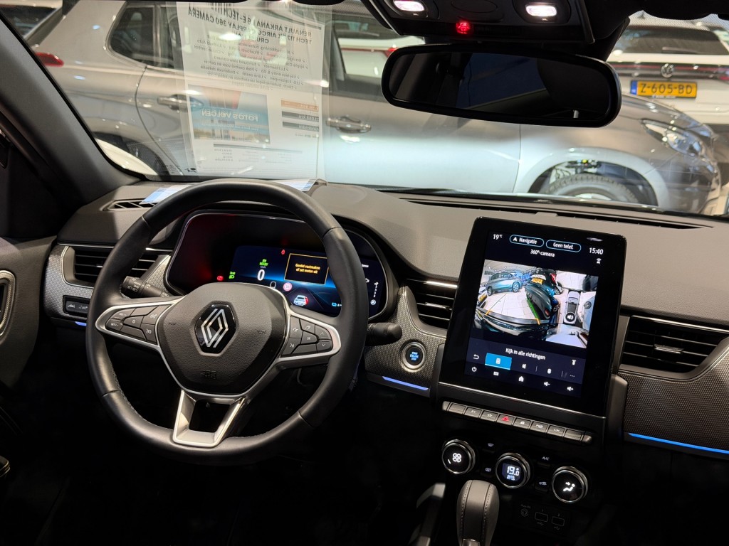 RENAULT ARKANA SUV 5-drs