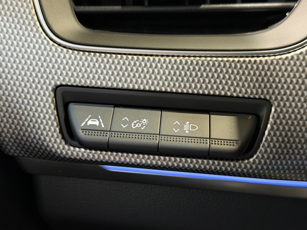 RENAULT ARKANA SUV 5-drs