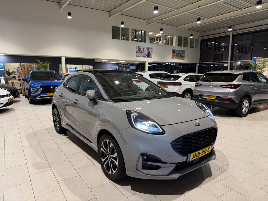 FORD PUMA SUV 5-drs