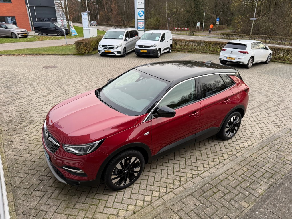 OPEL GRANDLAND X SUV 5-drs