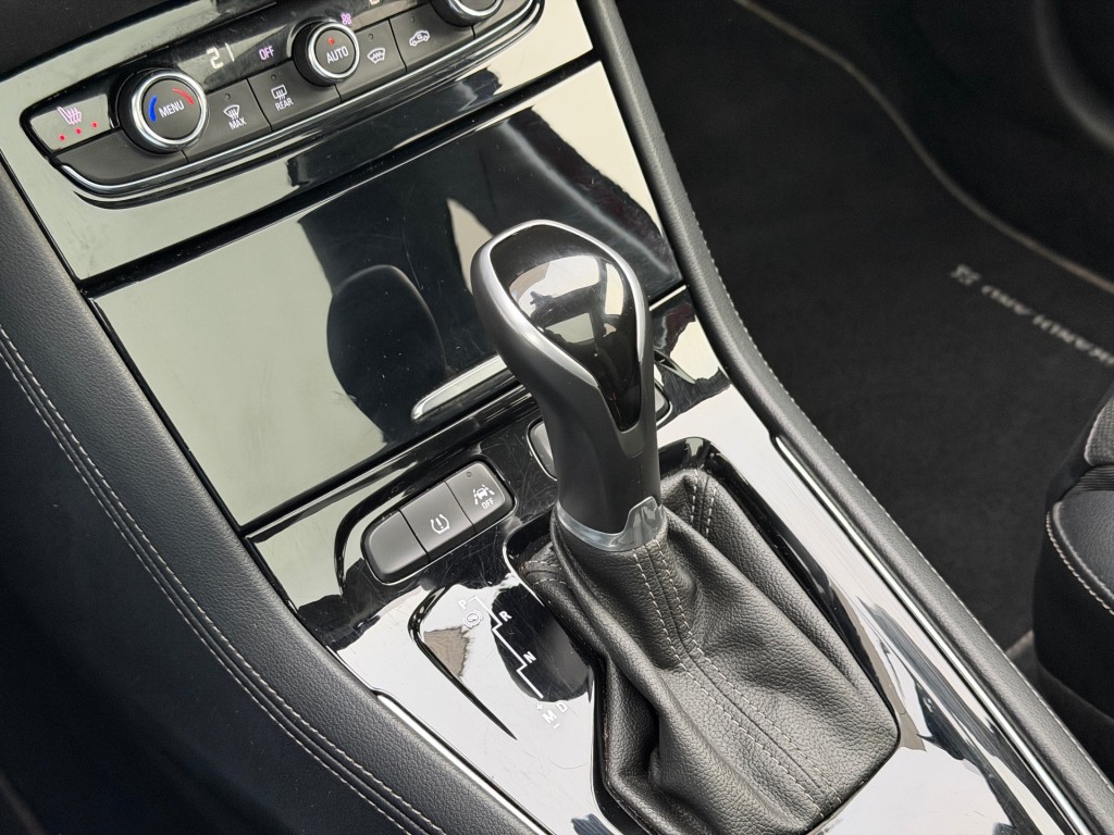 OPEL GRANDLAND X SUV 5-drs