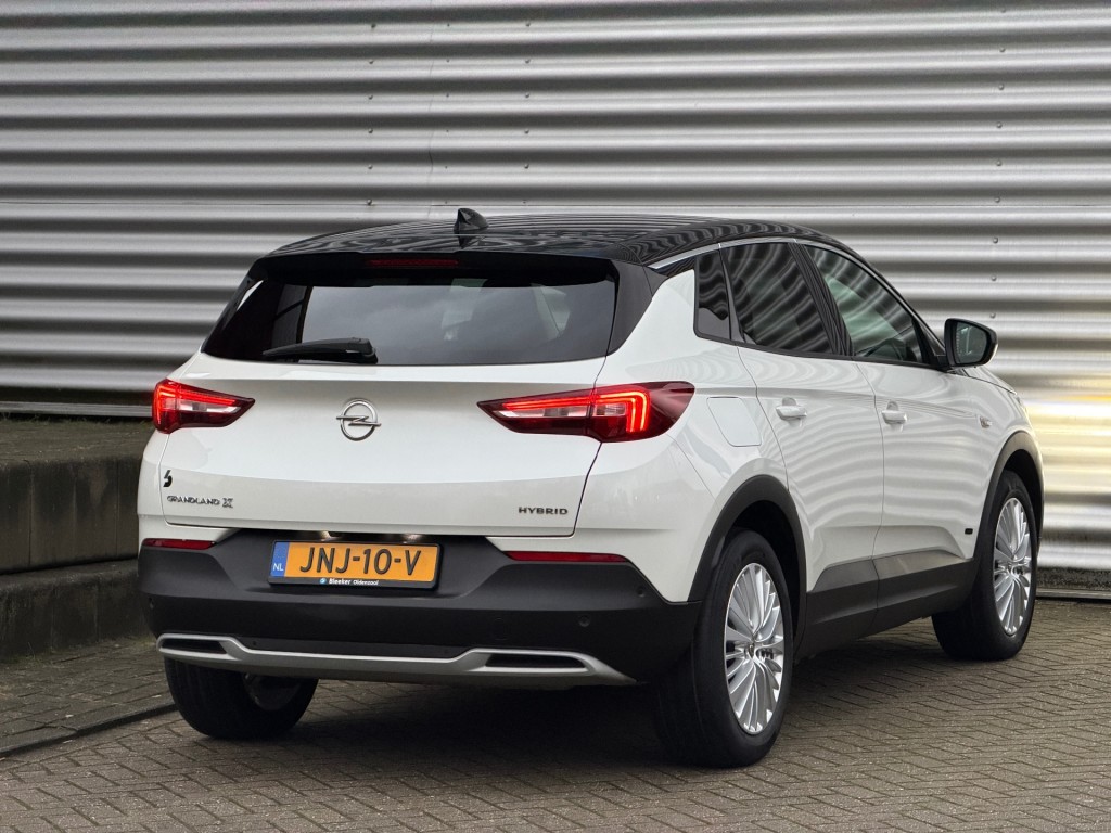 OPEL GRANDLAND X SUV 5-drs