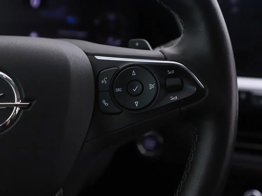 OPEL GRANDLAND SUV 5-drs