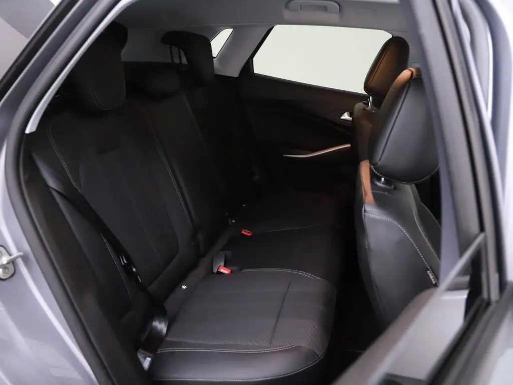 OPEL GRANDLAND SUV 5-drs