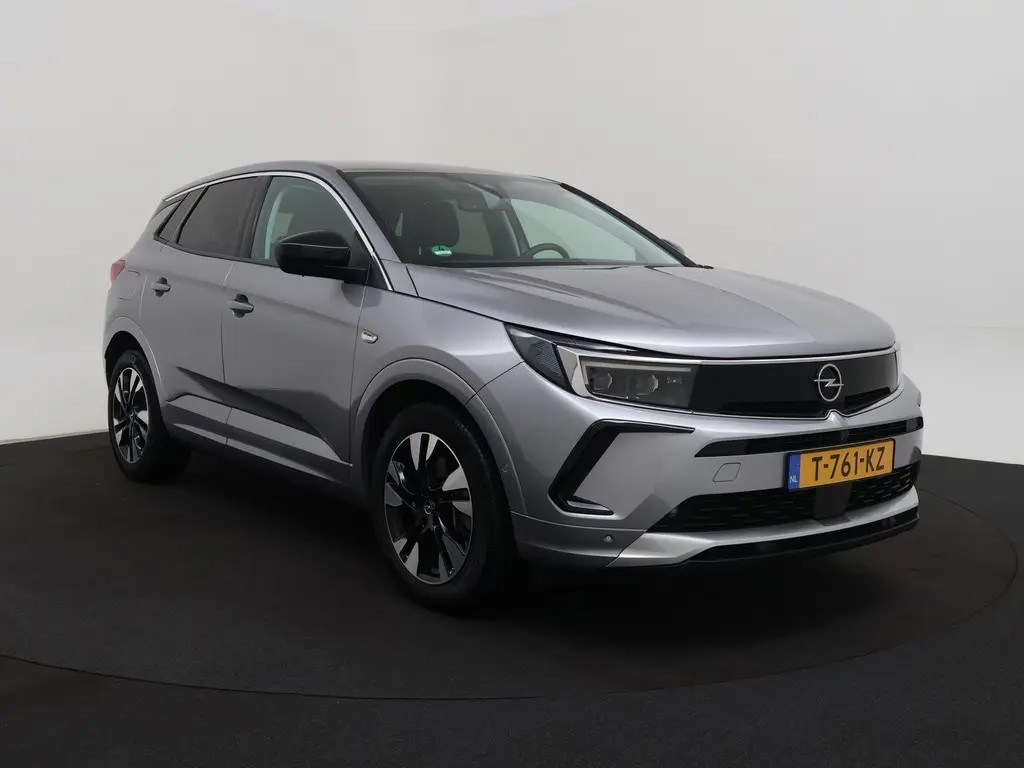 OPEL GRANDLAND SUV 5-drs