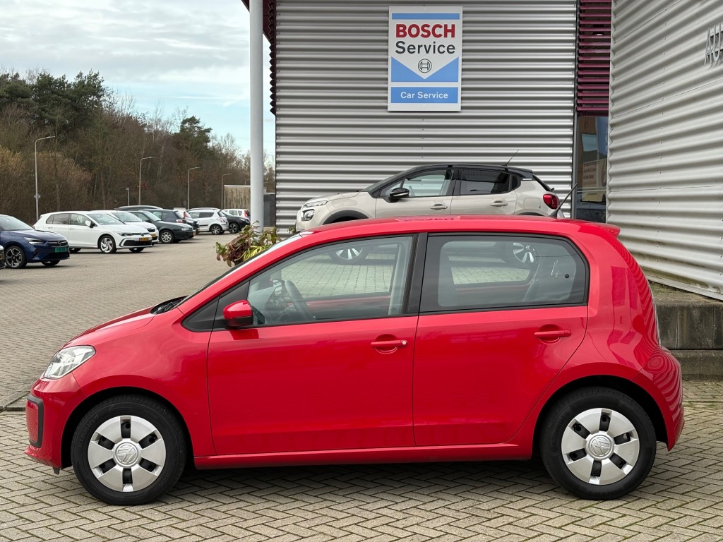 VOLKSWAGEN UP Hatchback 5 drs
