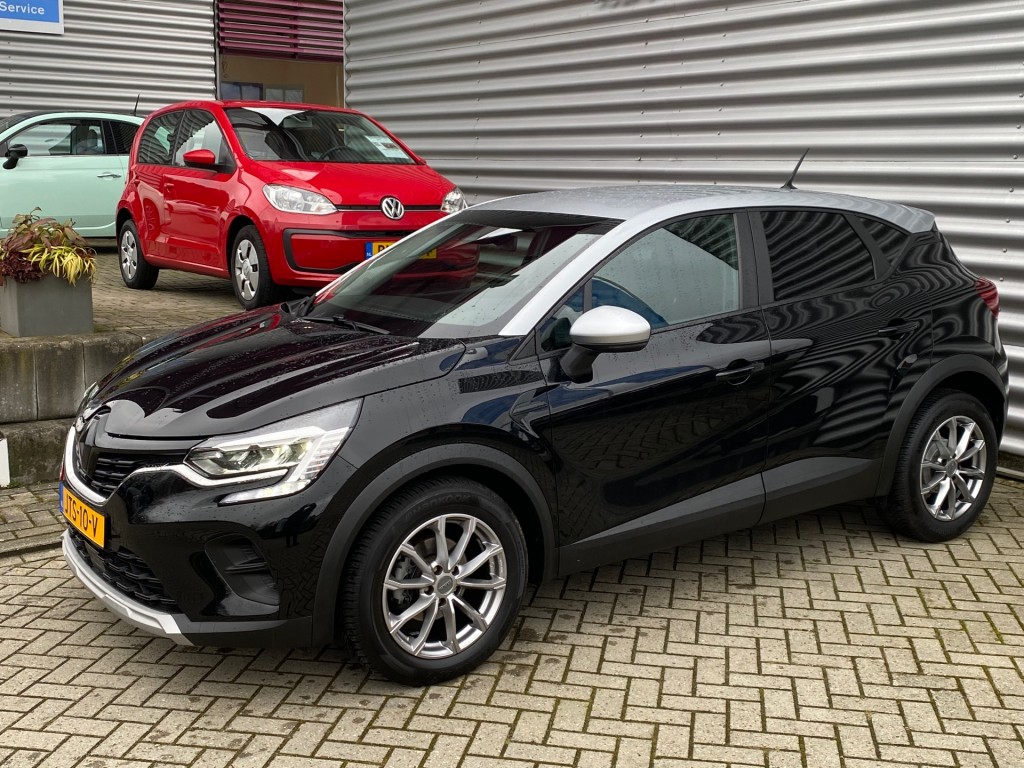 RENAULT CAPTUR SUV 5-drs