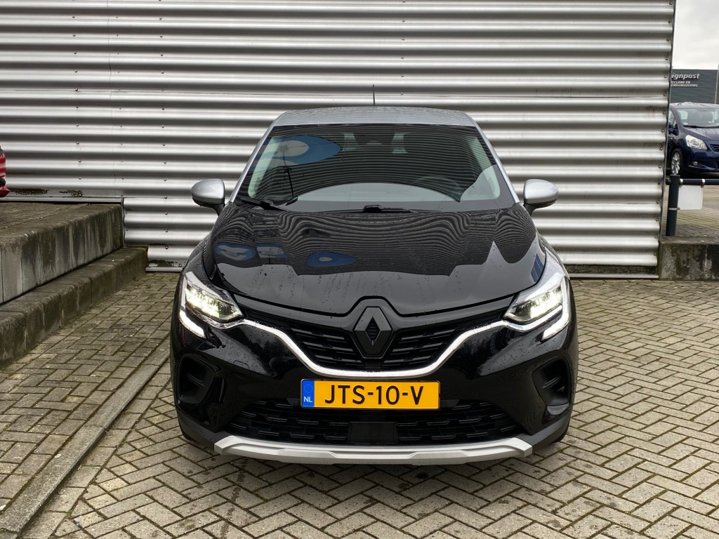 RENAULT CAPTUR SUV 5-drs