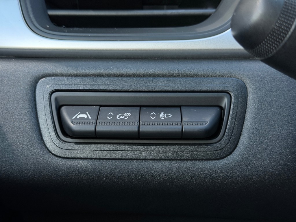 RENAULT CAPTUR SUV 5-drs