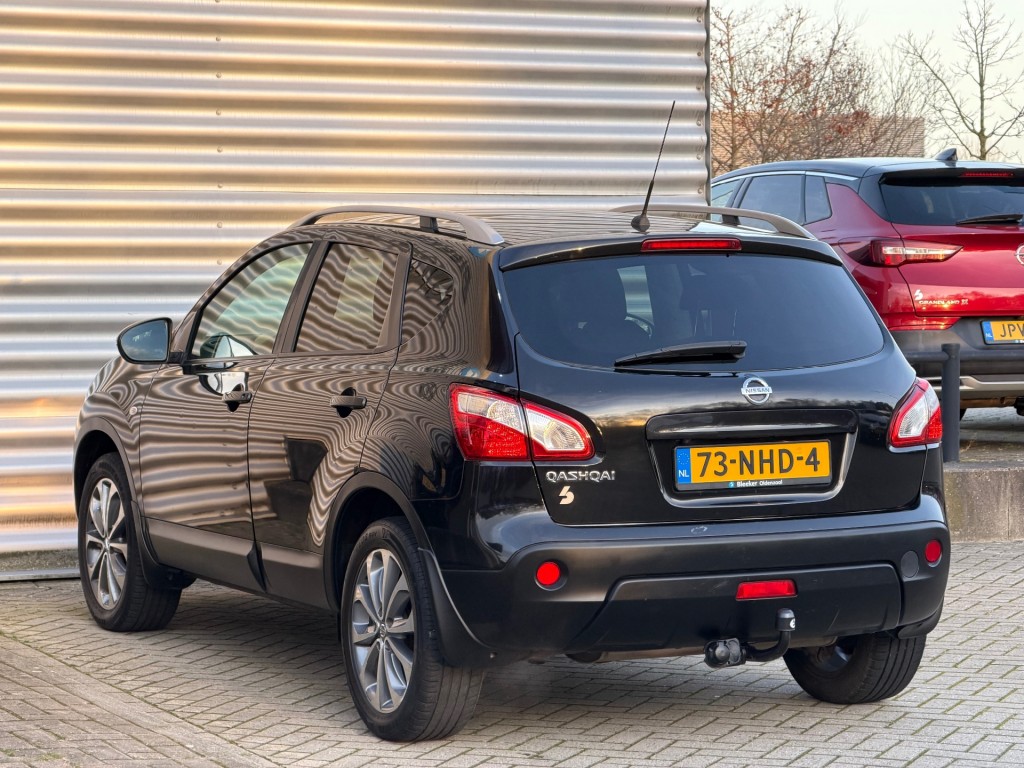 NISSAN QASHQAI SUV 5-drs