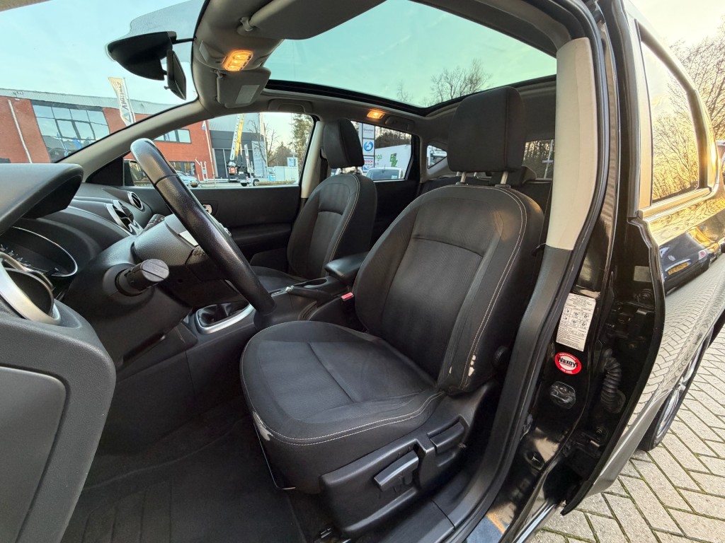 NISSAN QASHQAI SUV 5-drs