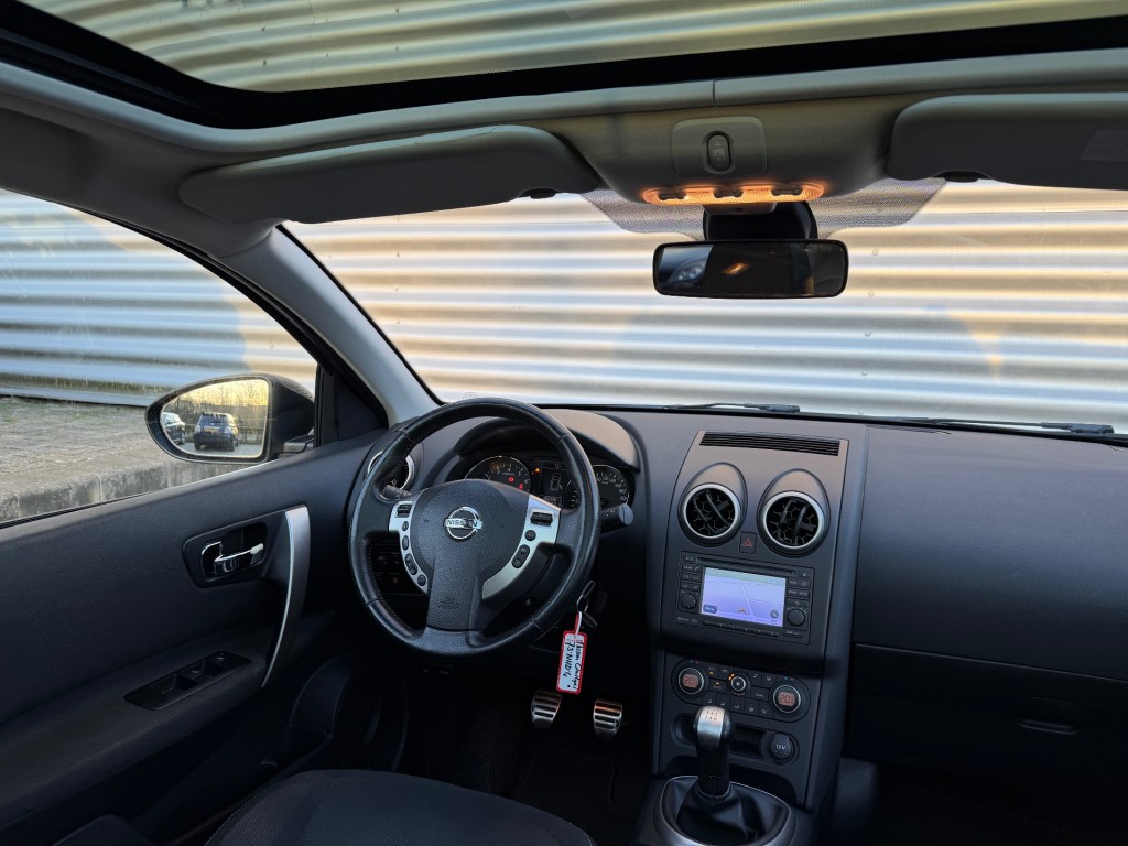 NISSAN QASHQAI SUV 5-drs