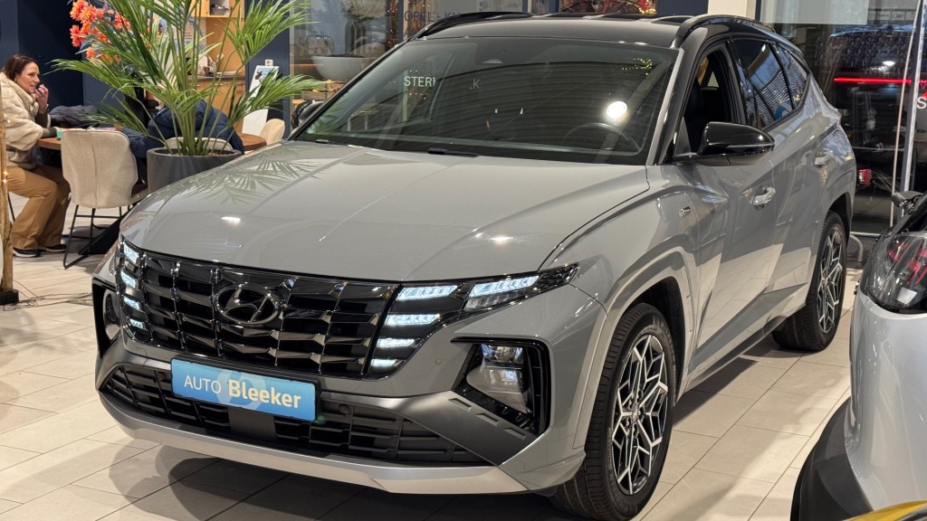 HYUNDAI TUCSON SUV 5-drs