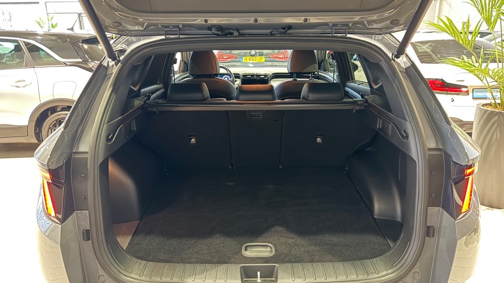 HYUNDAI TUCSON SUV 5-drs