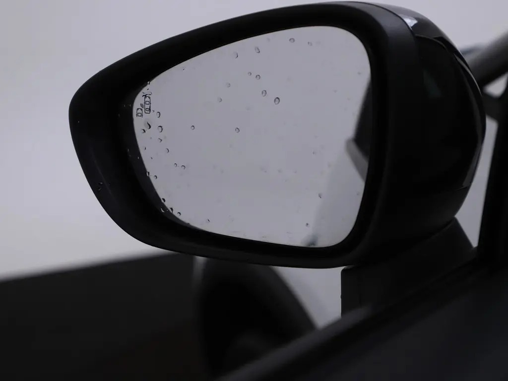 OPEL CROSSLAND SUV 5-drs