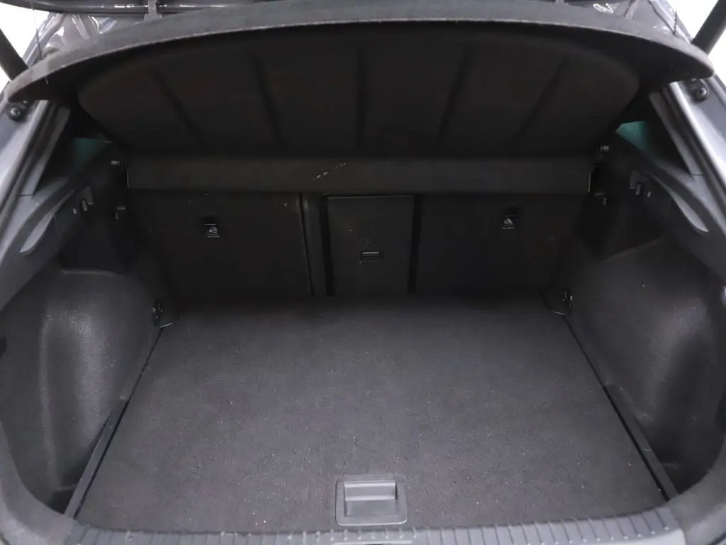 CUPRA FORMENTOR SUV 5-drs