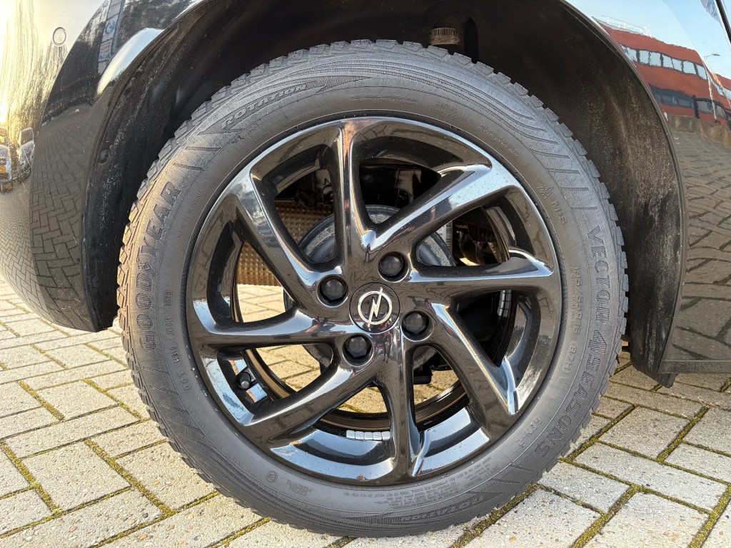 OPEL CORSA Hatchback 5 drs