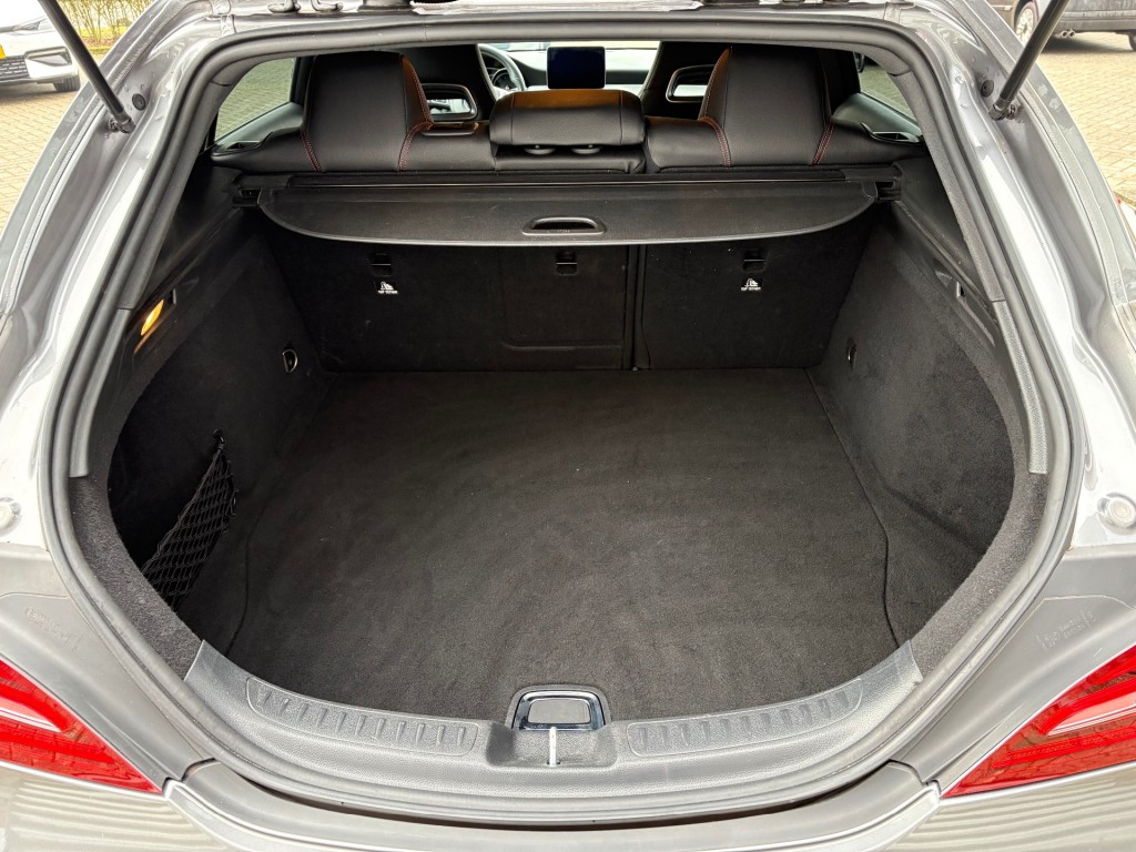 MERCEDES-BENZ CLA-KLASSE Stationwagon 5 drs