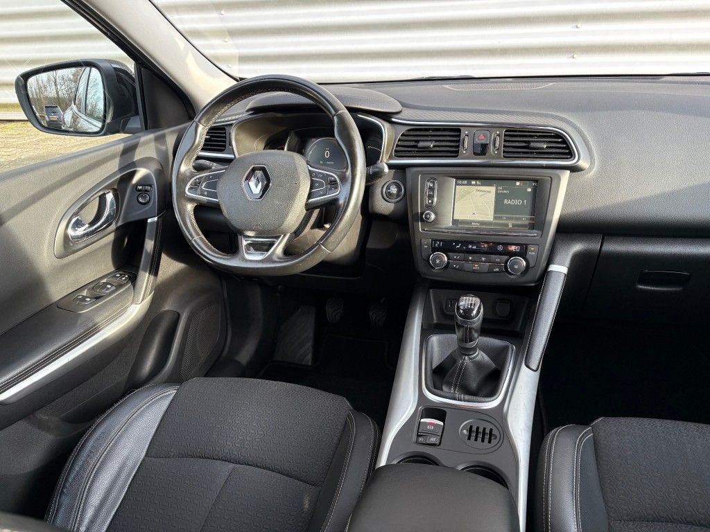 RENAULT KADJAR SUV 5-drs
