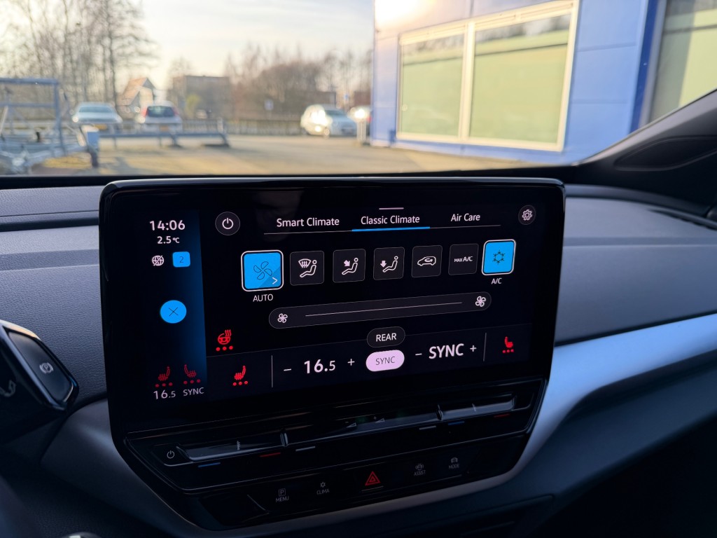 VOLKSWAGEN ID.4 SUV 5-drs