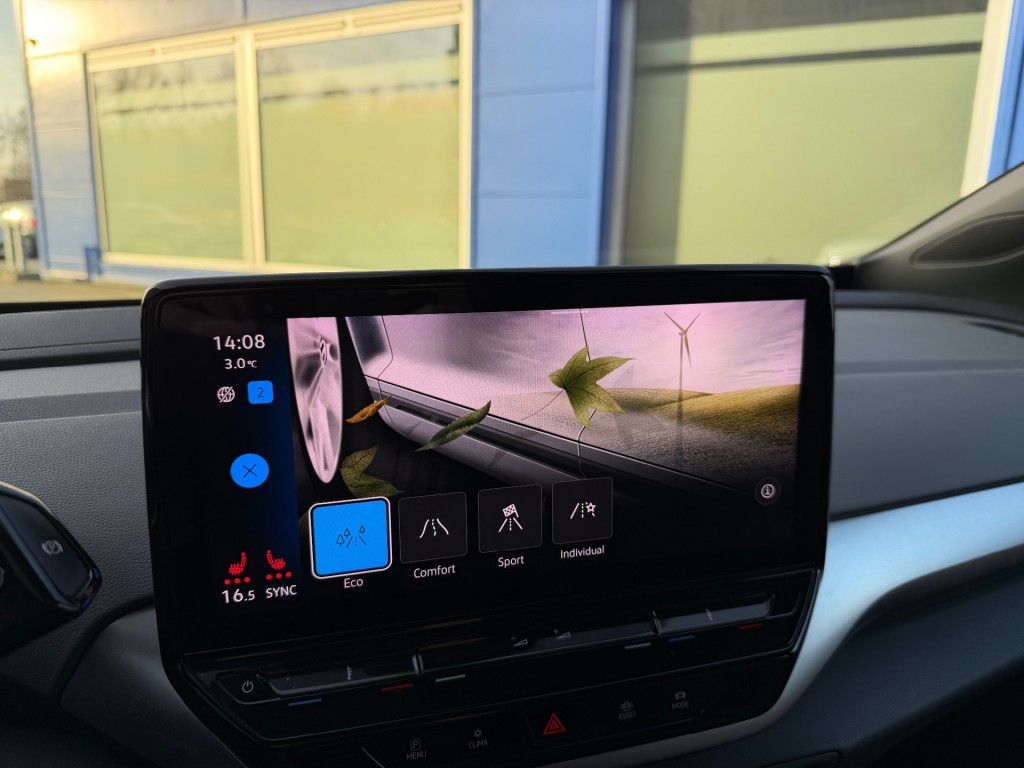 VOLKSWAGEN ID.4 SUV 5-drs