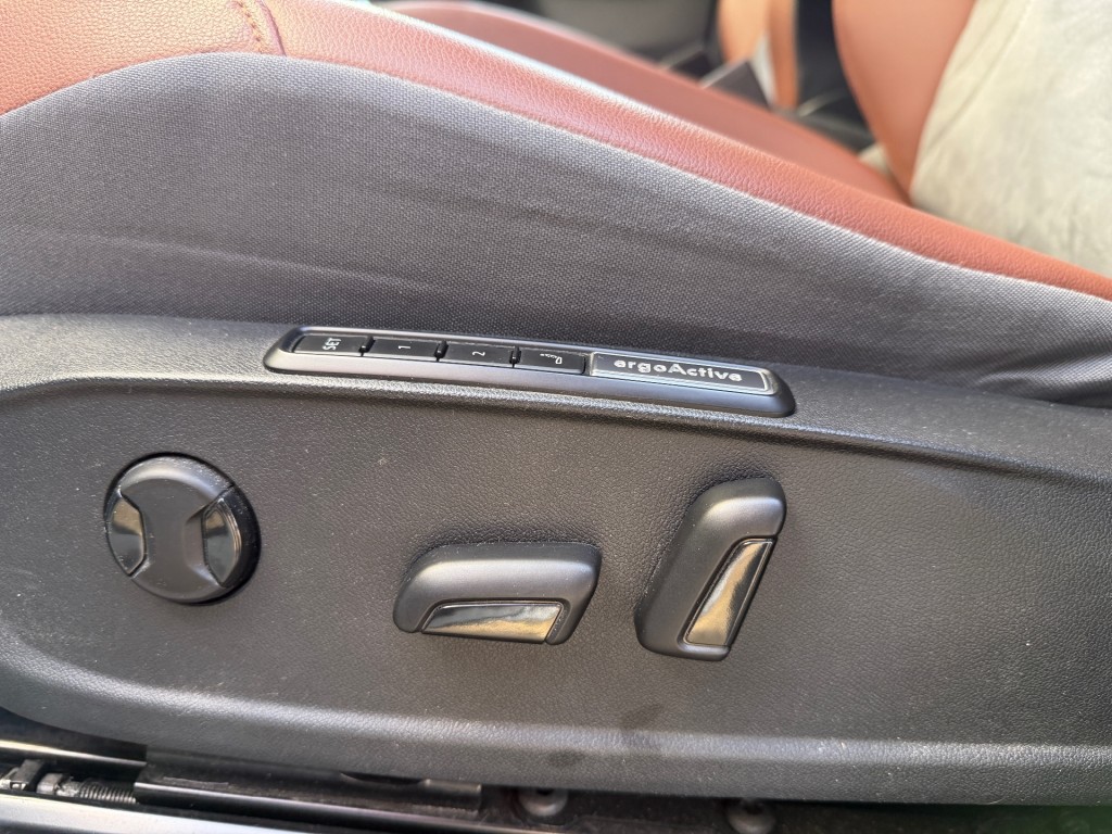 VOLKSWAGEN ID.4 SUV 5-drs