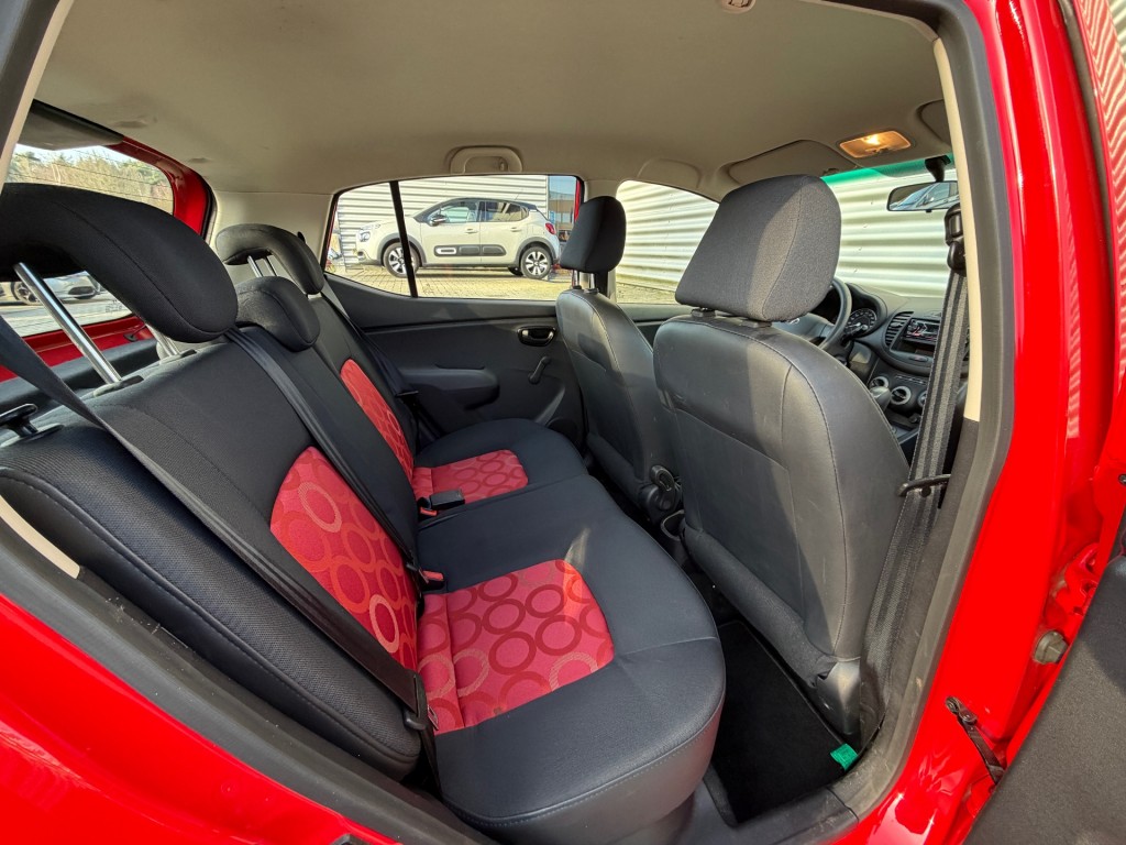 HYUNDAI I10 Hatchback 5 drs