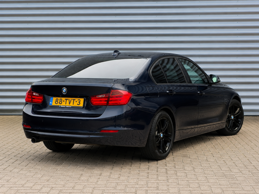 BMW 3-SERIE Sedan 4 drs