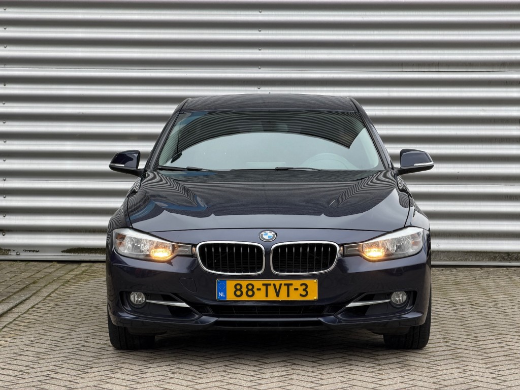 BMW 3-SERIE Sedan 4 drs