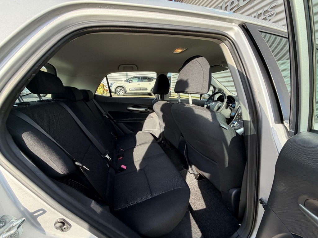 TOYOTA AURIS Hatchback 5 drs