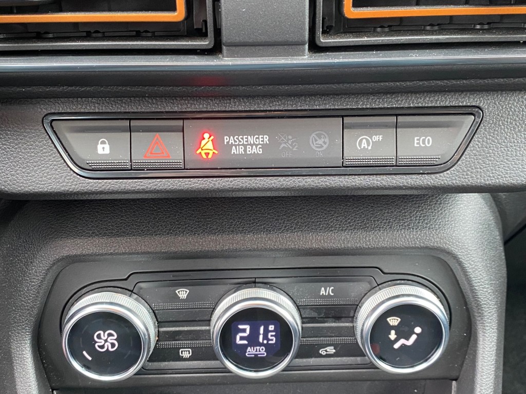 DACIA SANDERO Hatchback 5 drs