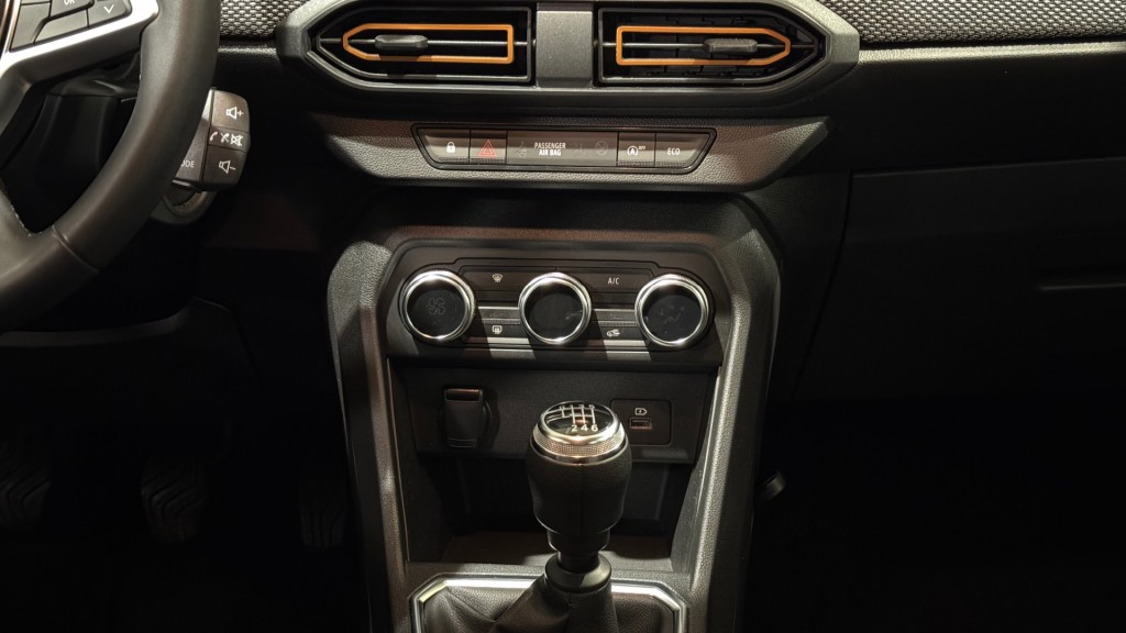 DACIA SANDERO Hatchback 5 drs