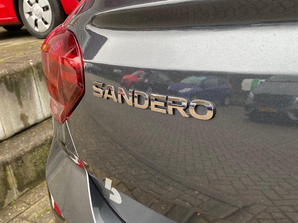 DACIA SANDERO Hatchback 5 drs