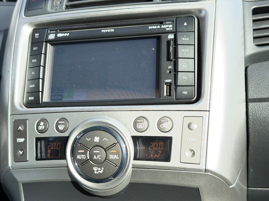 TOYOTA VERSO MPV Ruimtewagen 5 drs