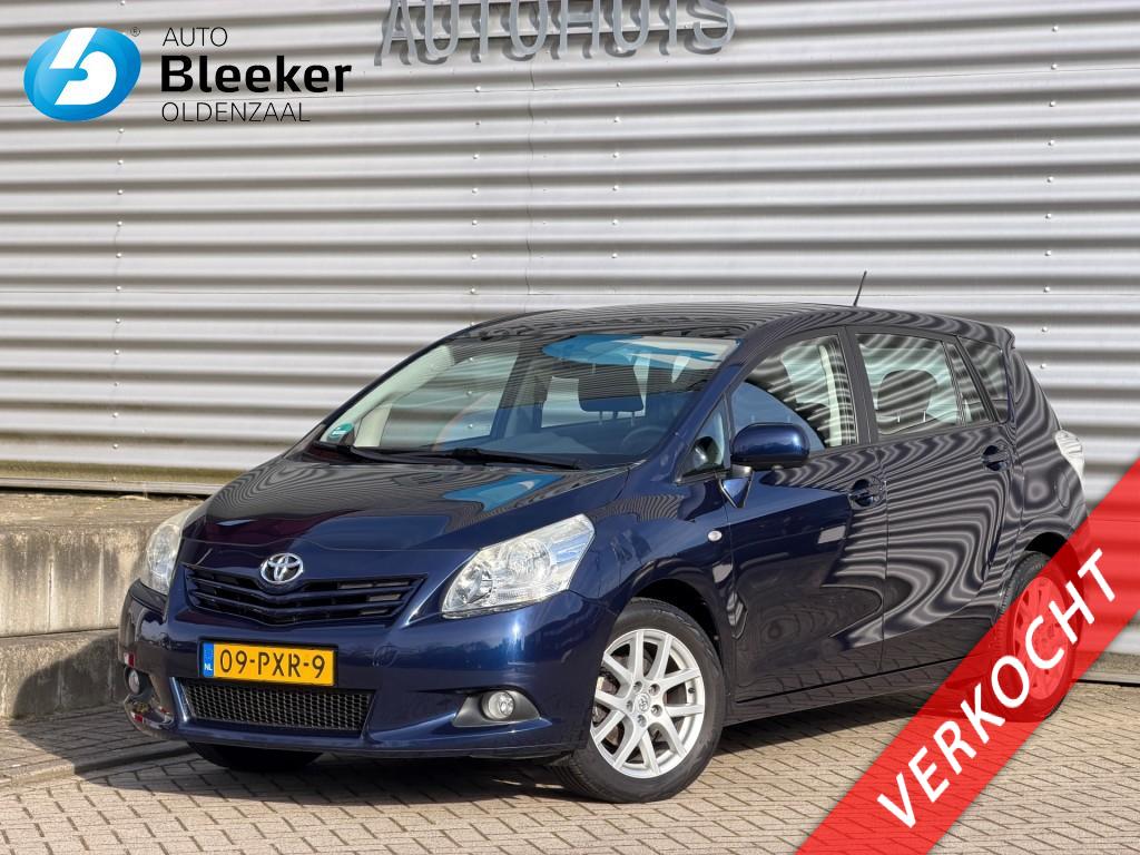 TOYOTA VERSO MPV Ruimtewagen 5 drs